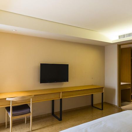 Ji Hotel Яньтай Экстерьер фото